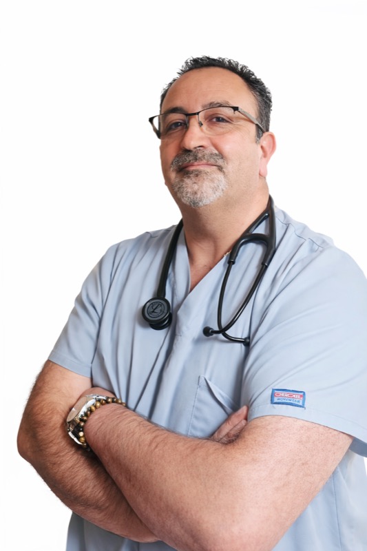 Dr. Eugenio Sanhueza Herreros